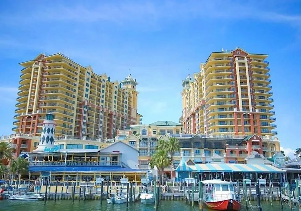Updated Townhome W/Pool, Walk To The Beach Destin Apartment